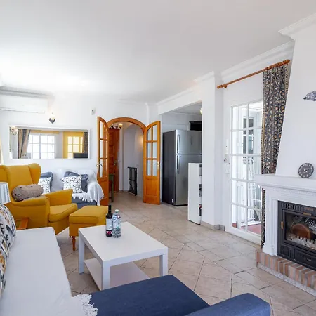 Vista Deluxe By Casasol Villa